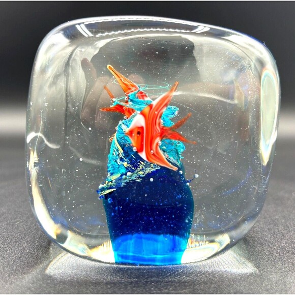 Art Glass Aquarium Fish Square Paperweight HandBlown Hand Crafted Underwater Duo - Picture 1 of 16